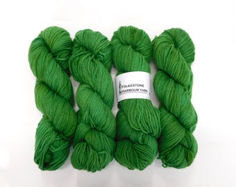 Garden of England Green Kent Romney DK Weight Yarn 100g Skein