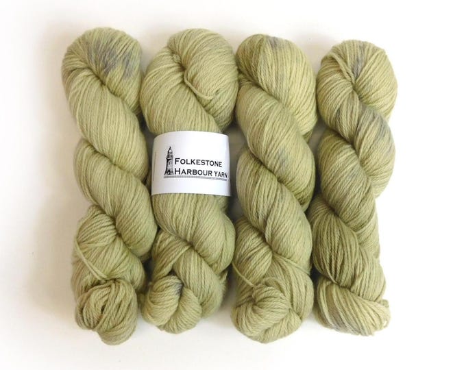 Cliffe Chalky Grey Kent Romney DK Weight Yarn 100g Skein