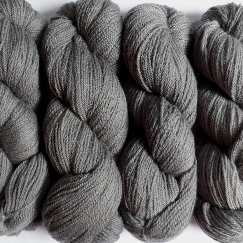 Pearl Grey Wool Yarn 100g DK Merino 08 Etsy