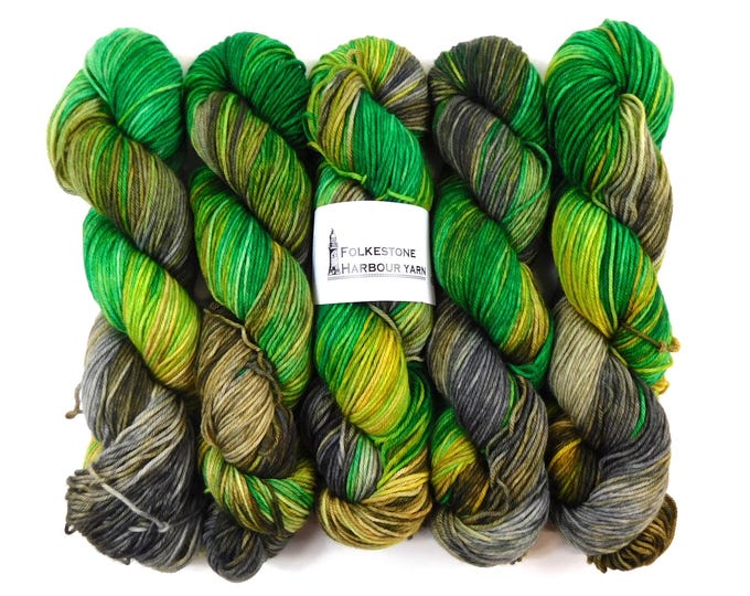 Finan The Last Kingdom Green Brown Variegated Merino Blend DK 100g