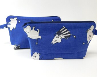 Moomin Blue Fabric Zip Pouch       size Small 7.5"