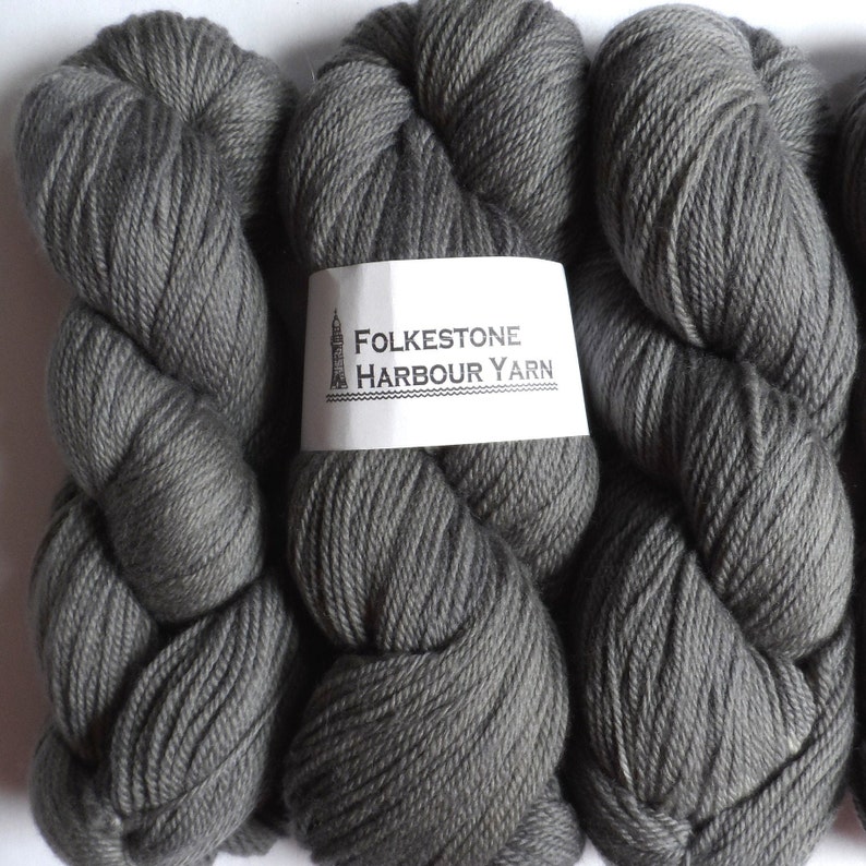 Pearl Grey Wool Yarn 100g DK Merino 08 Etsy