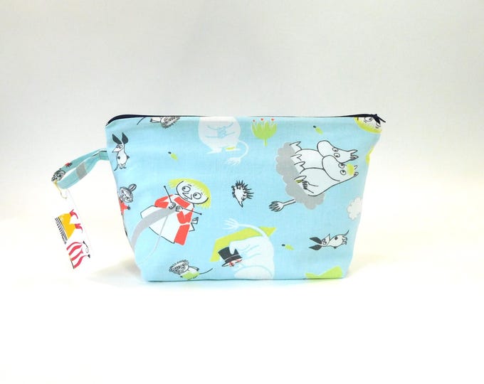 Moomins Blue Vintage Fabric Zip Pouch       2 options   Size Large 10"