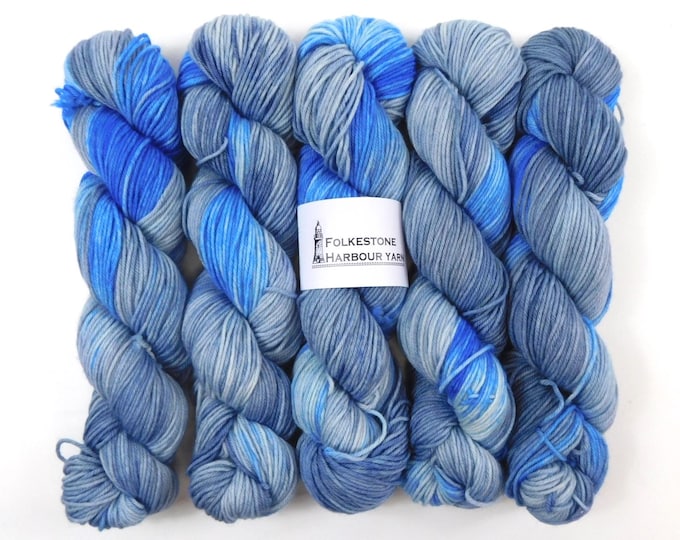 Jarvi Lake Blue Grey White Variegated Merino Blend DK 100g