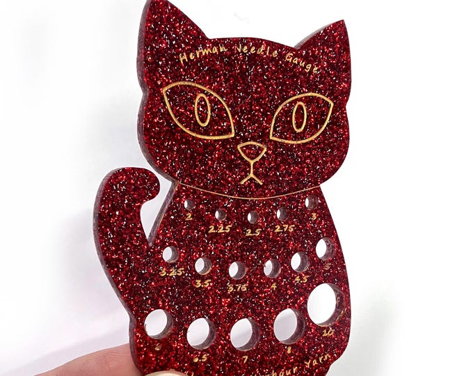 Herman Cat Knitting Needle Gauge Metric  Christmas Red Glitter