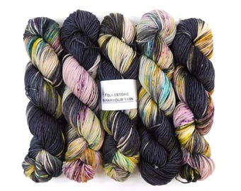 Grey Gardens Variegated Speckled Merino Blend DK 100g