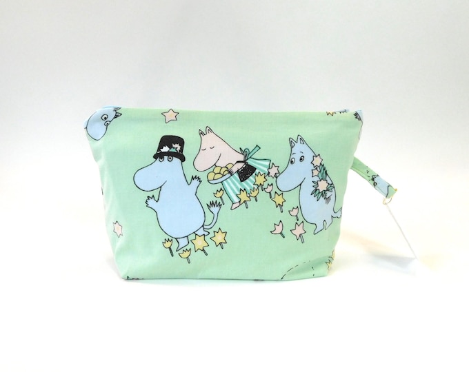 Moomins Green & Blue Vintage Fabric Zip Pouch       size Large 10"