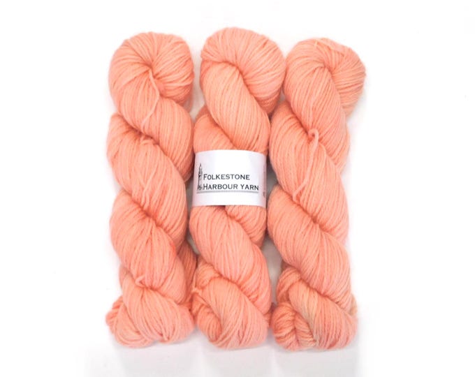 Blossom Pink Kent Romney DK Weight Yarn 100g Skein