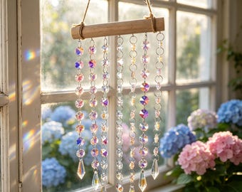 Sino de vento apanhador de sol de cristal, varetas de madeira, decoração com luzes coloridas