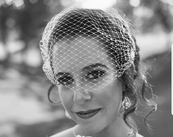 Bridal hair comb birdcage veil White hair piece veil Wedding veil comb