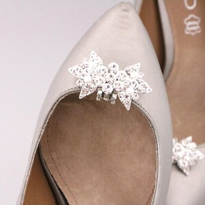 Pearl shoe clips Silver Bridal shoe clips Rose gold shoe clips Gold
