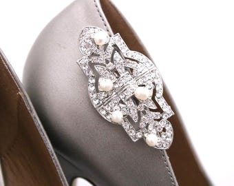 Bridal shoe clip with pearl Silver Wedding shoe clip Crystal shoe clip