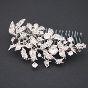Wedding Hair Pieces Gold Flower and Leaf Hair Comb Wedding Rose Gold Hair Comb Side bridal headpiece Pearl hair comb Wedding hair piece Boho