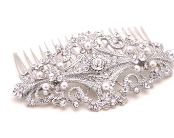 Pearl Wedding hair clip Silver Bridal hair comb Rhinestone hair comb
