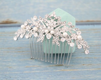 pearl and crystal wedding hairpiece bridal hair comb side hair comb wedding hair accessories Wedding hair comb Wedding comb in Bridal comb