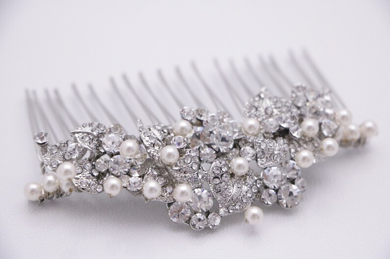 Pearl and Crystal hair comb Side bridal hair comb Rhinestone Wedding comb Side hair comb Wedding headpiece Bridal hair accessories floral image 4