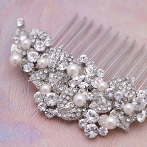 Pearl hair comb Gold veil comb Side bridal headpiece Wedding hair accessories floral Wedding hair comb Rhinestone Bridal hair comb hairpiece Silver tone