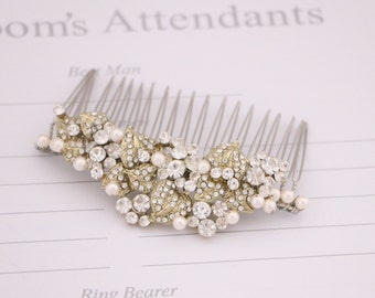 Bridal hair comb Vintage Gold Wedding hair comb Pearl and Crystal hair comb Wedding hair jewelry Bridal comb in Side bridal headpiece Boho