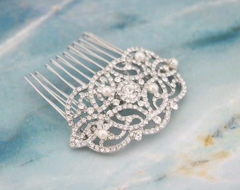 Bridal veil comb Small Wedding hair piece Bridal hair accessories floral Wedding hair comb Pearl side comb Wedding hair jewelry Bridal comb