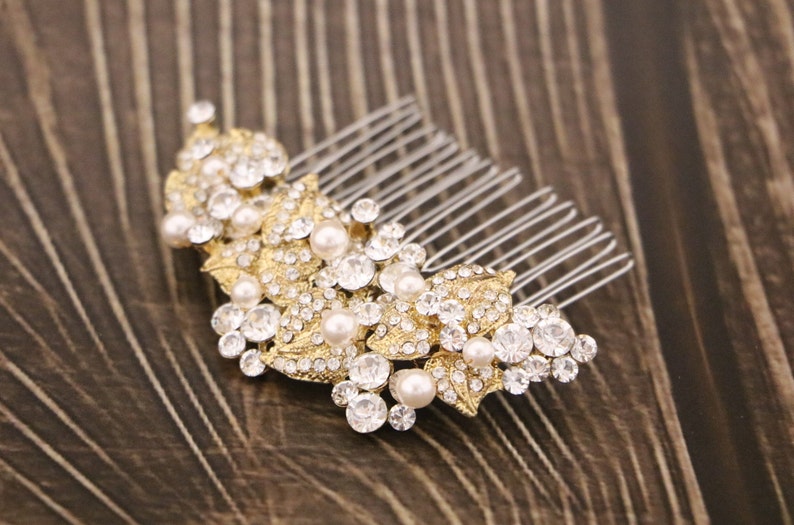 Pearl hair comb Gold veil comb Side bridal headpiece Wedding hair accessories floral Wedding hair comb Rhinestone Bridal hair comb hairpiece image 6