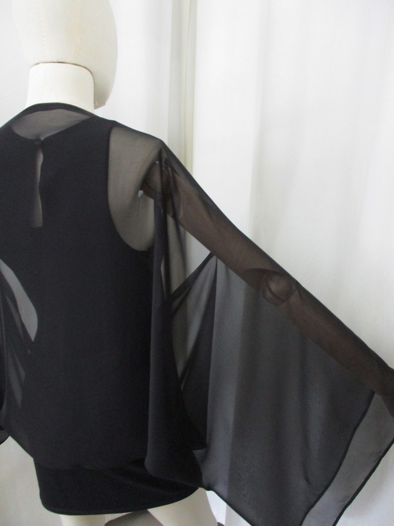 shrug shawl with sleeves