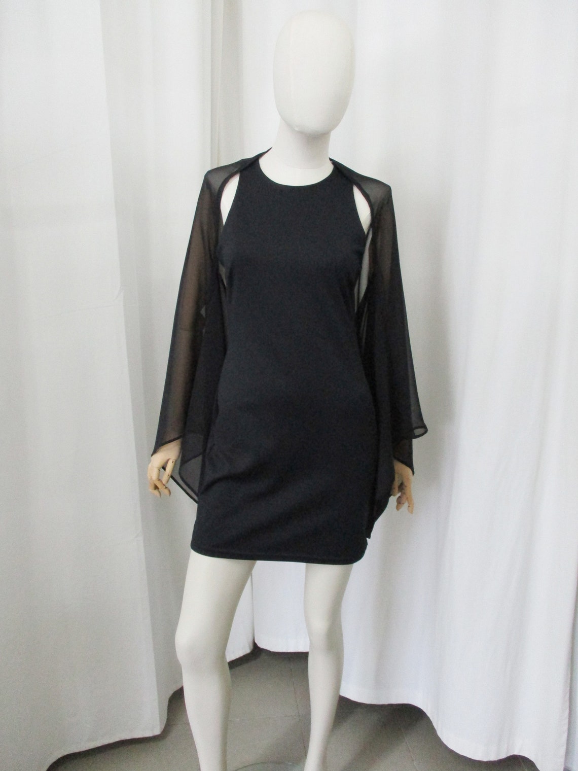 shrug shawl with sleeves