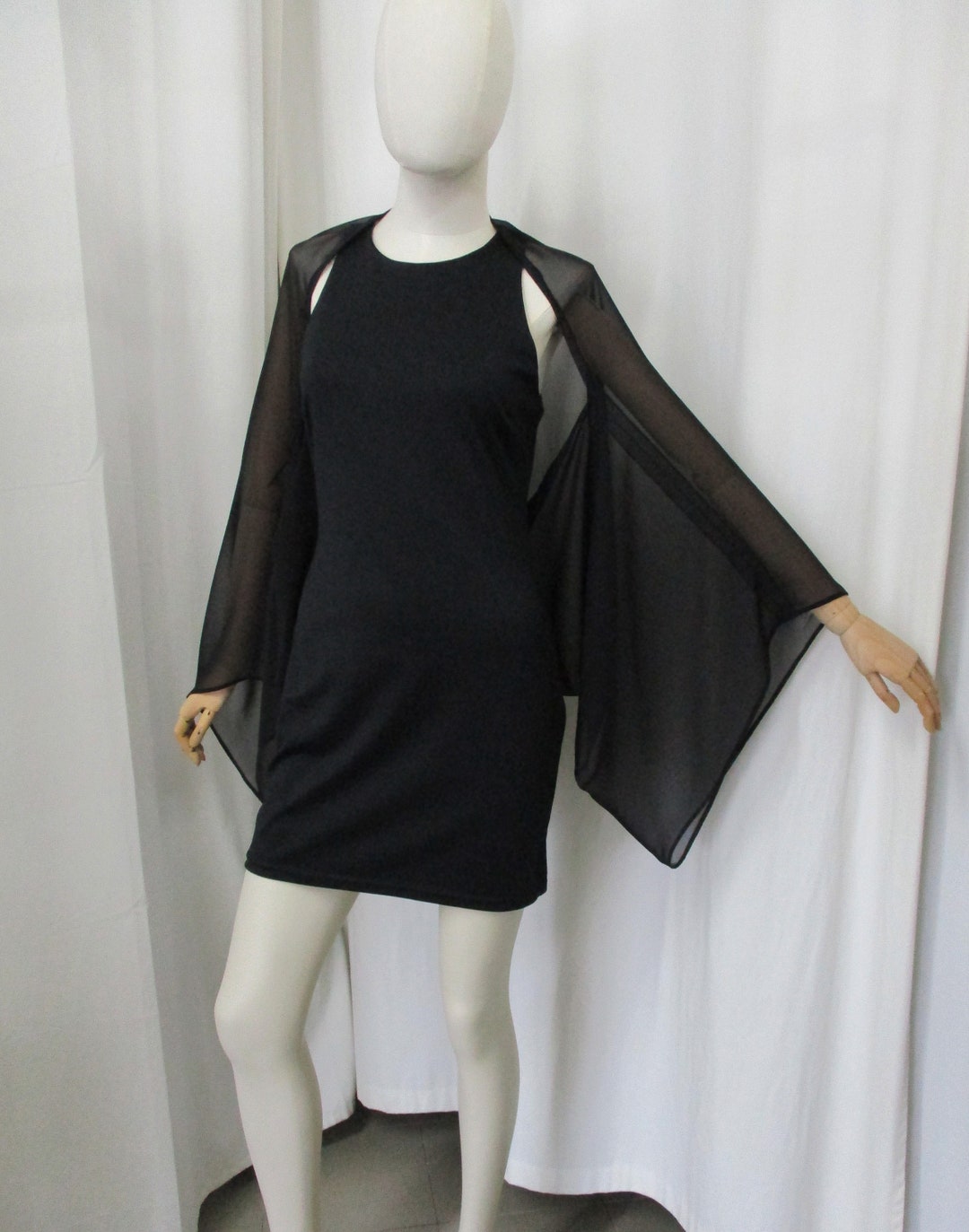 shrug shawl with sleeves