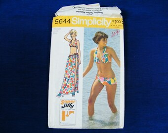 Simplicity 5644 Size 12-14, Misses Bikini and Cover up