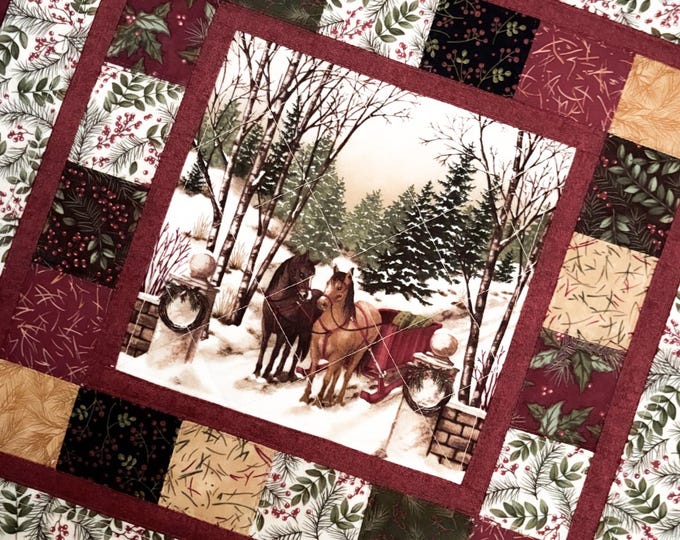 Snowy Eve Quilted Table Topper NCU0NNT1638