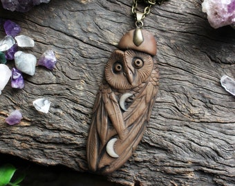 Clay Necklace with Waning Crescent Moon and Spirit Animal  - Handcrafted in Clay (Free Shipping)