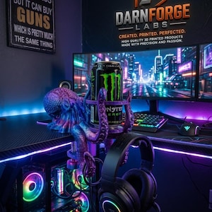 Soporte para vasos y auriculares con forma de pulpo Kraken: accesorio de escritorio para videojuegos inspirado en el monstruo marino.