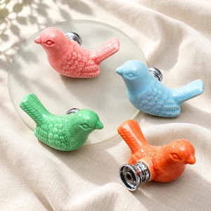 Ceramic Bird Drawer Knob – Colorful Decorative Handle for Furniture