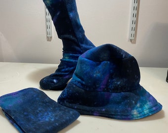 Fleece hat and sock set medium