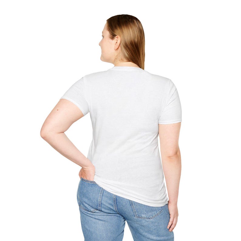 Camiseta de gato samurái, camiseta de guerrero neko japonés, camiseta gráfica minimalista inspirada en el anime. imagen 5