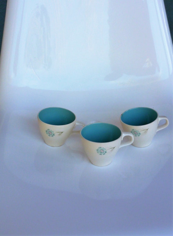 SALE! Vintage Set of Three Taylor Smith & Taylor Teacups Ever Yours Boutonierre Made in USA