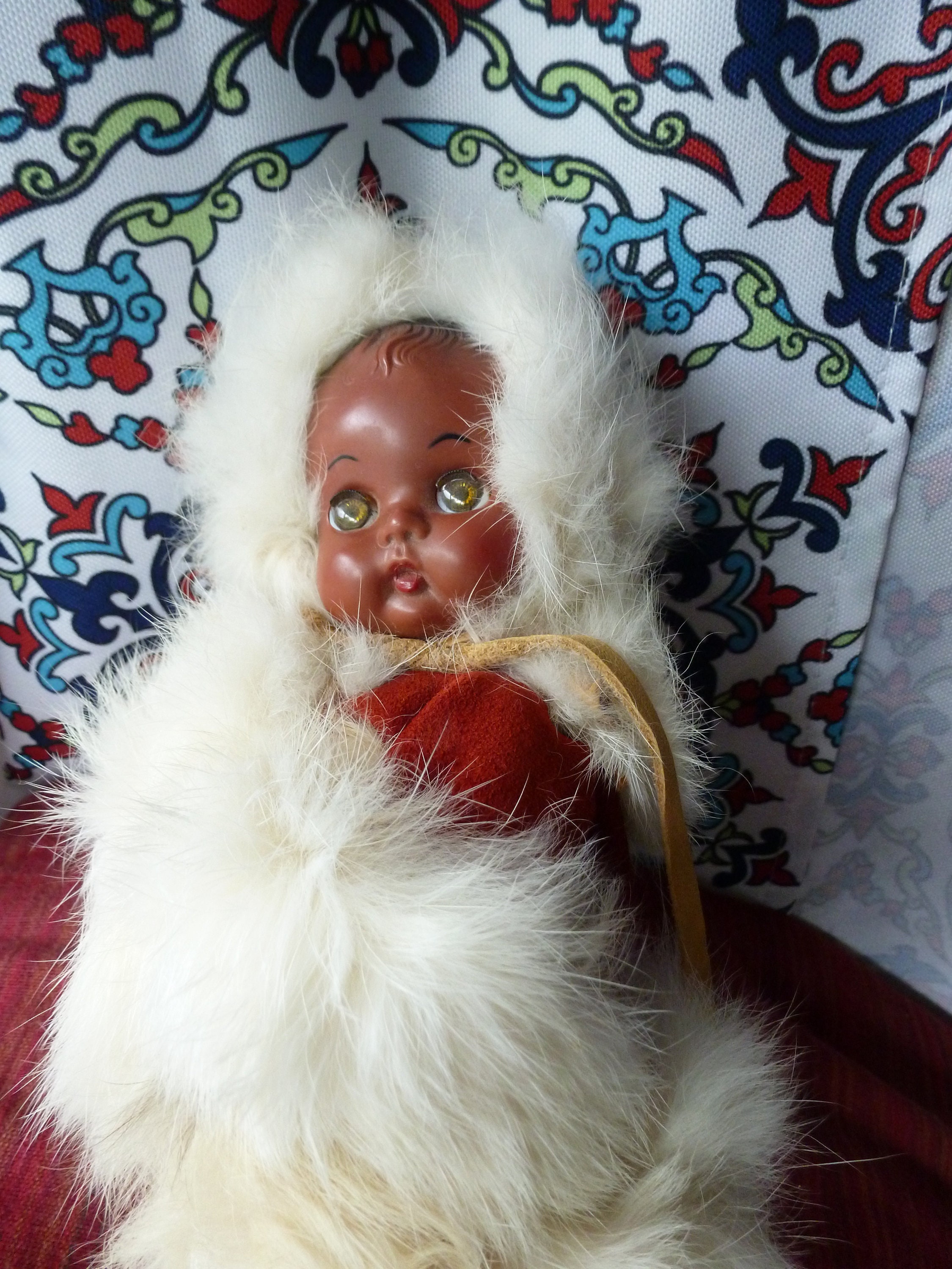 Vintage Very Rare Eskimo Indian Doll Excellent Condition with Real Fur