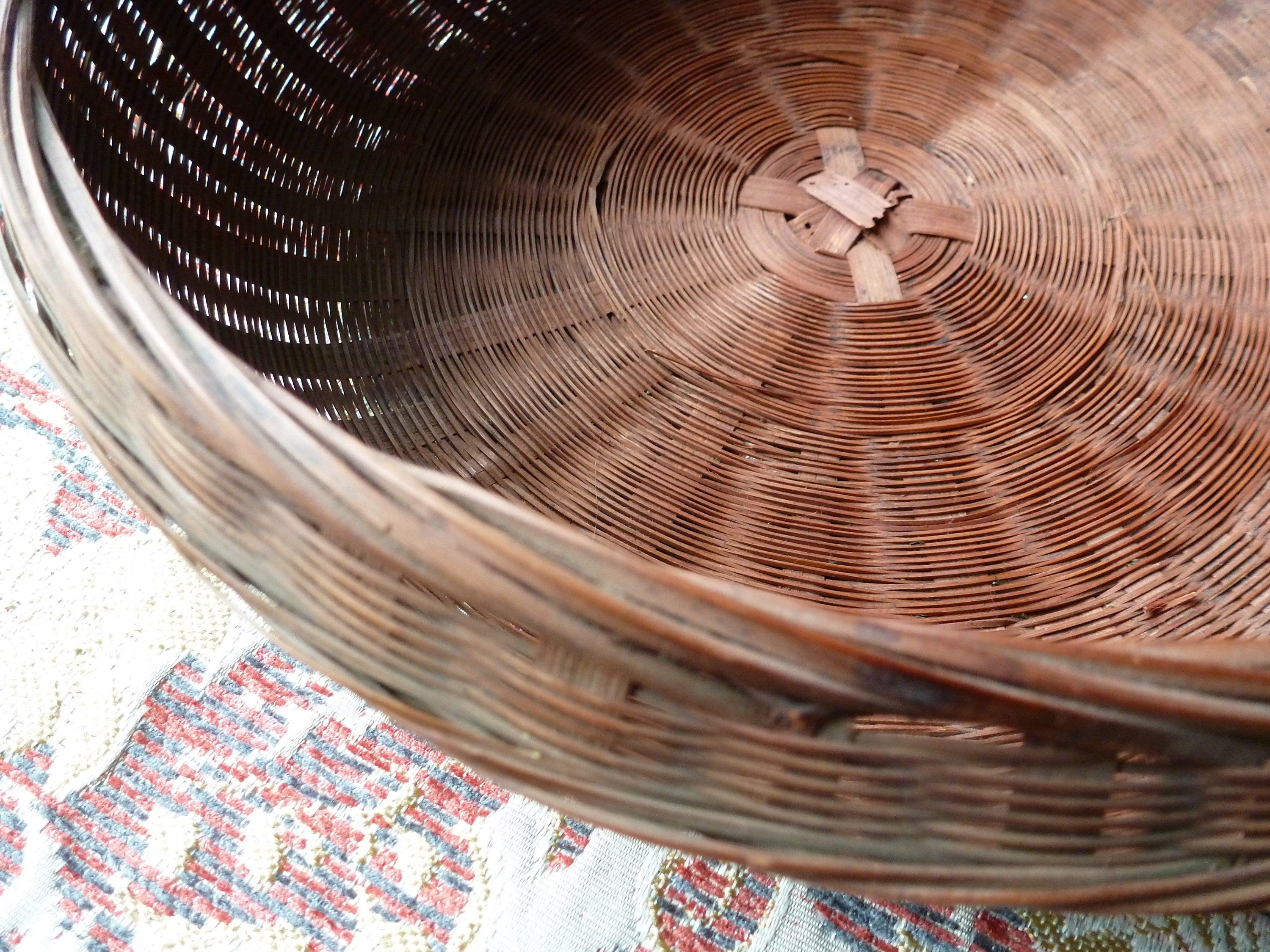 wool basket round, sewing basket, made from bamboo weaving