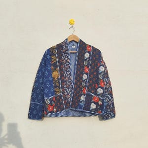 Chaqueta acolchada de algodón azul hecha a mano, abrigo de patchwork indio, kimono corto acolchado estilo boho, regalo