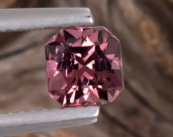 1.04ct Pink Spinel Gemstone, USA Seller, Mauve Pink Hue, Radiant Shape Natural Gemstone from Burma, Necklace & Ring Jewelry Making Supply