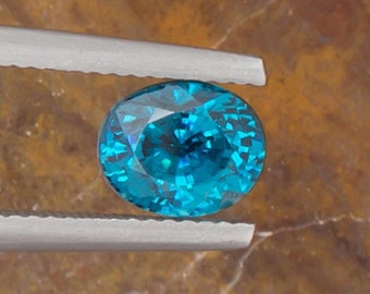 3.63ct Blue Zircon Gemstone, 7.85x6.55x6.40mm, Loose Oval Shape Faceted Gem, Natural Ring Size Stone for Handmade Jewelry, Goldsmith Jeweler