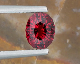 2.07ct Malaya Garnet Gemstone, 8.18x6.55x4.99mm, Custom Cut Oval Shape Gem from Tanzania, Rich Red Wine Color Hue with Top Polish & Luster
