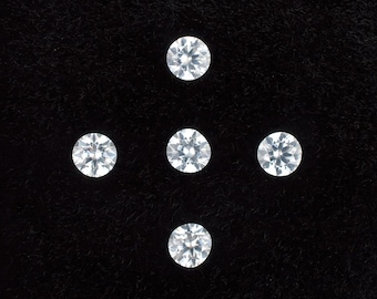 Lote de 5 gemas de circonita blanca de 3,50 mm = 1,27 ct, color blanco brillante natural, ~0,25 ct cada una.