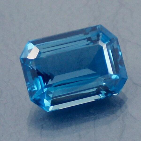 19.40ct Natural Blue Topaz Gemstone (10004)