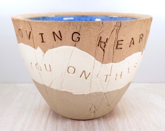 Loving Heart, Giving Ways - Quote Pottery Bowl - Unique Birthday Gift/ Grandmother Gift / Mothers Day Gift / Grandparent Gift