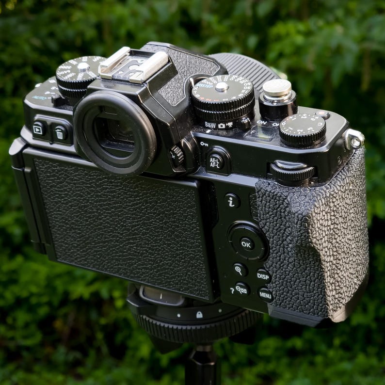 Nikon Zf Ergonomic Hand Grip image 4