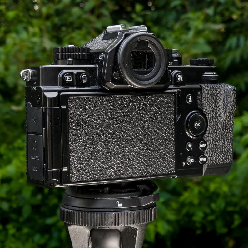Nikon Zf Ergonomic Hand Grip image 5