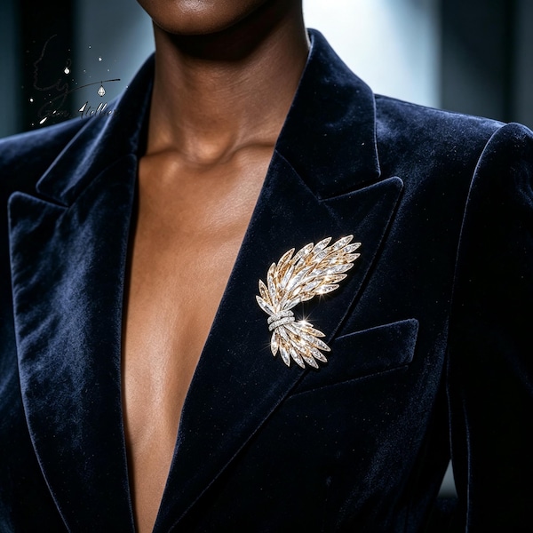 Champagne Marquise Crystal Wing Brooch, Gold Tone Rhinestone Wing Lapel Pin, Luxury Statement Brooch for Blazer, Formal Evening Brooch