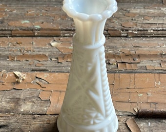 Vintage Antique 1960s Milk Glass Flower Bud Vase 6” Wedding Decor Rustic French Country Shabby Chic