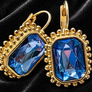 Vintage goudblauwe Oostenrijkse glazen oorbellen | Grote rechthoekige sierlijke hendeloorbellen | Statement sieraden met filigraankralen