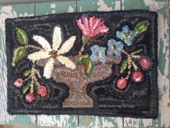 Hand Hooked Wool Rug - Etsy